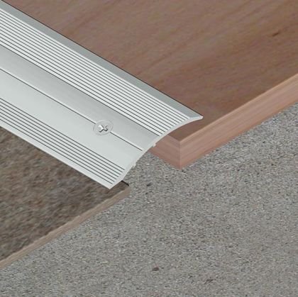 Trecere Prolux lata pentru diferenta de nivel din aluminiu eloxat 900x40x15 mm