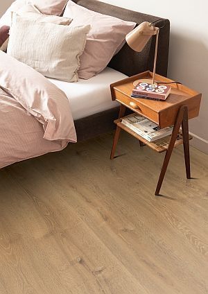 Parchet laminat Egger 10 mm Stejar Waltham natur - 2,2248 mp
