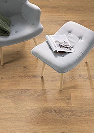 Parchet laminat Egger 8 mm Stejar Grayson natur - 1,9948 mp