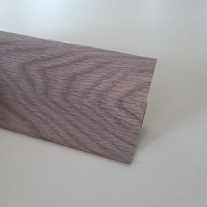 Plinta Lineco din PVC culoare stejar Mocha pentru parchet - 60 mm