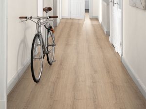 Parchet laminat Egger 8 mm Stejar Victoria Maro - 2,5427 mp