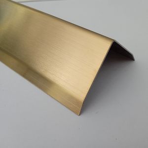 Cornier cu laturi tesite din inox  l=A=15mm